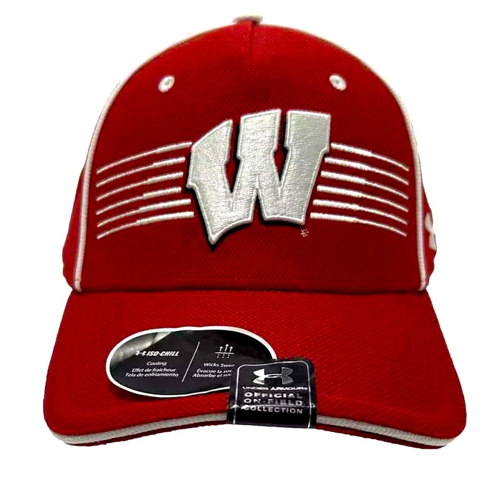Under Armour Wisconsin Badgers Fitted Hat NWT - Official On Field Collection